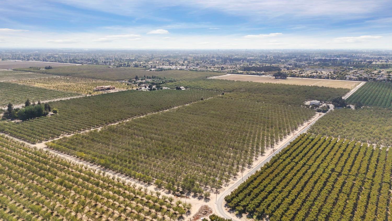 1731 W Taylor Rd, Turlock, CA 95382