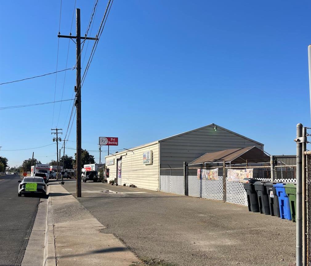 1001 S Berkeley Ave, Turlock, CA 95380