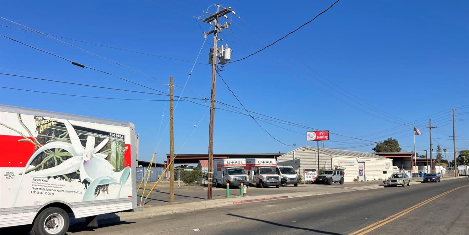 1001 S Berkeley Ave, Turlock, CA 95380