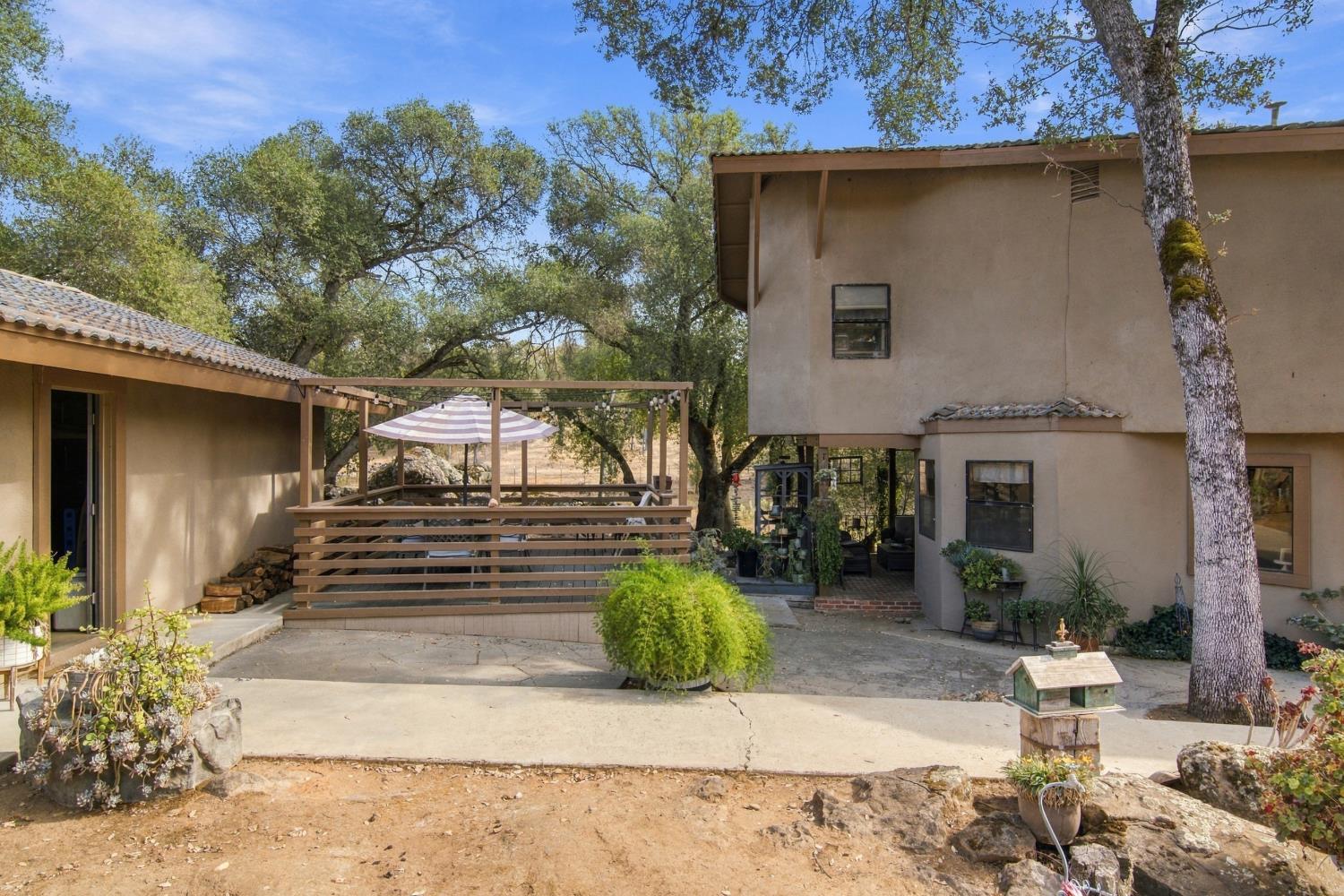5552 Bear Creek Dr, Catheys Valley, CA 95306