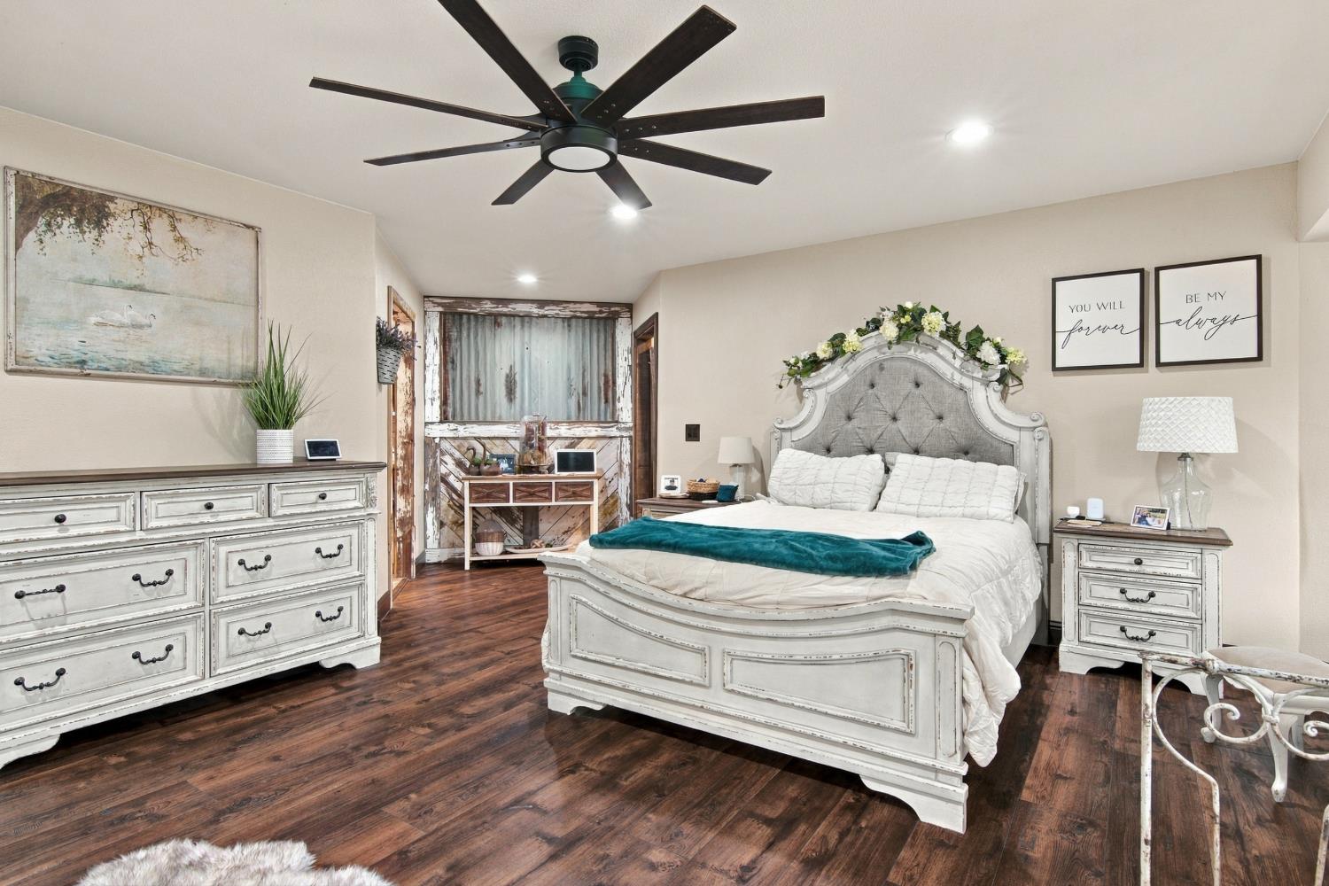 5552 Bear Creek Dr, Catheys Valley, CA 95306