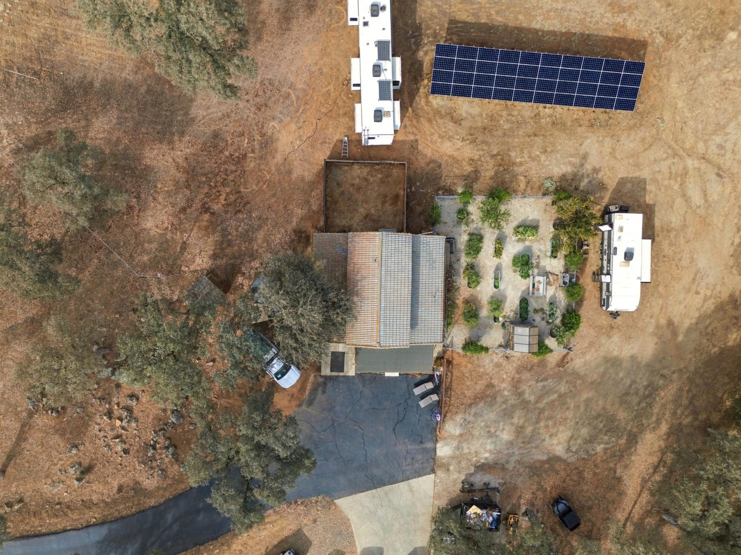 5552 Bear Creek Dr, Catheys Valley, CA 95306