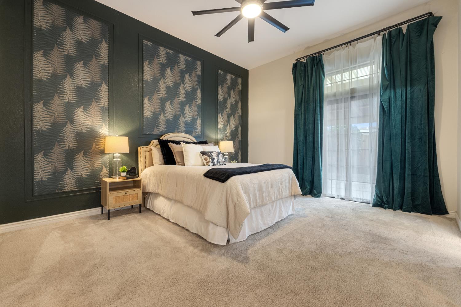 1786 Brookside Dr, Manteca, CA 95336