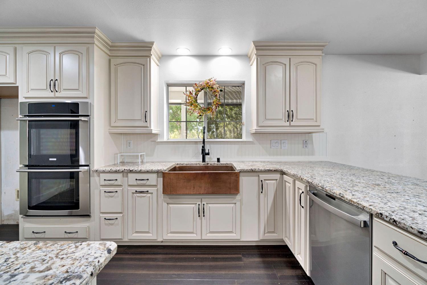 15446 Monreal Rd, Madera, CA 93636