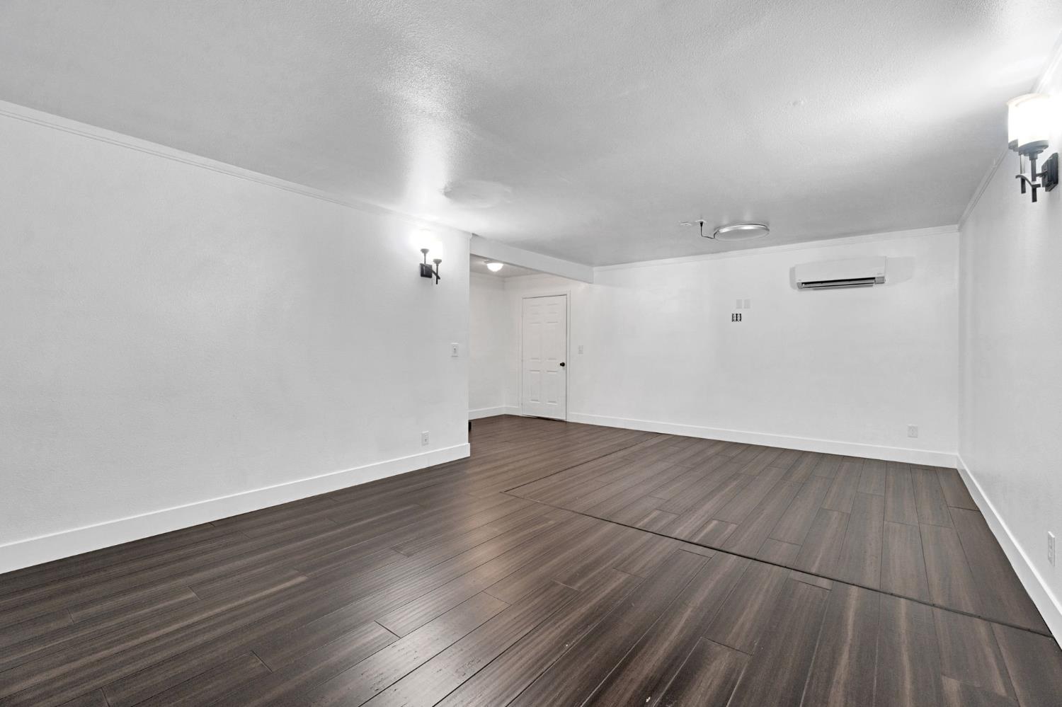 15446 Monreal Rd, Madera, CA 93636