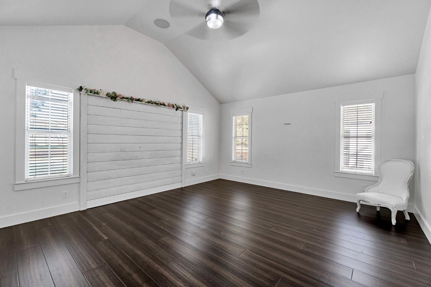 15446 Monreal Rd, Madera, CA 93636