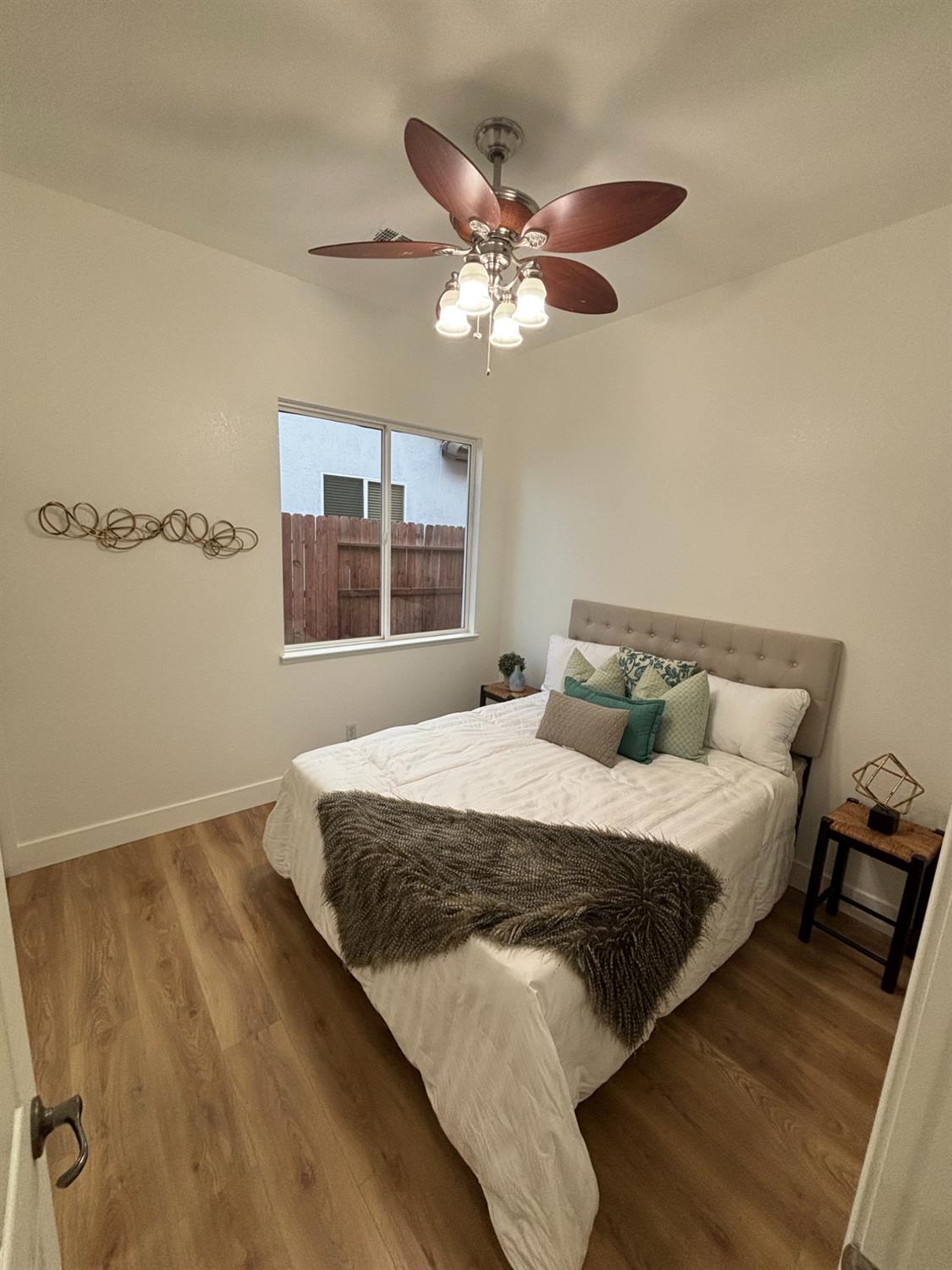 5232 Harness Ct, Riverbank, CA 95367