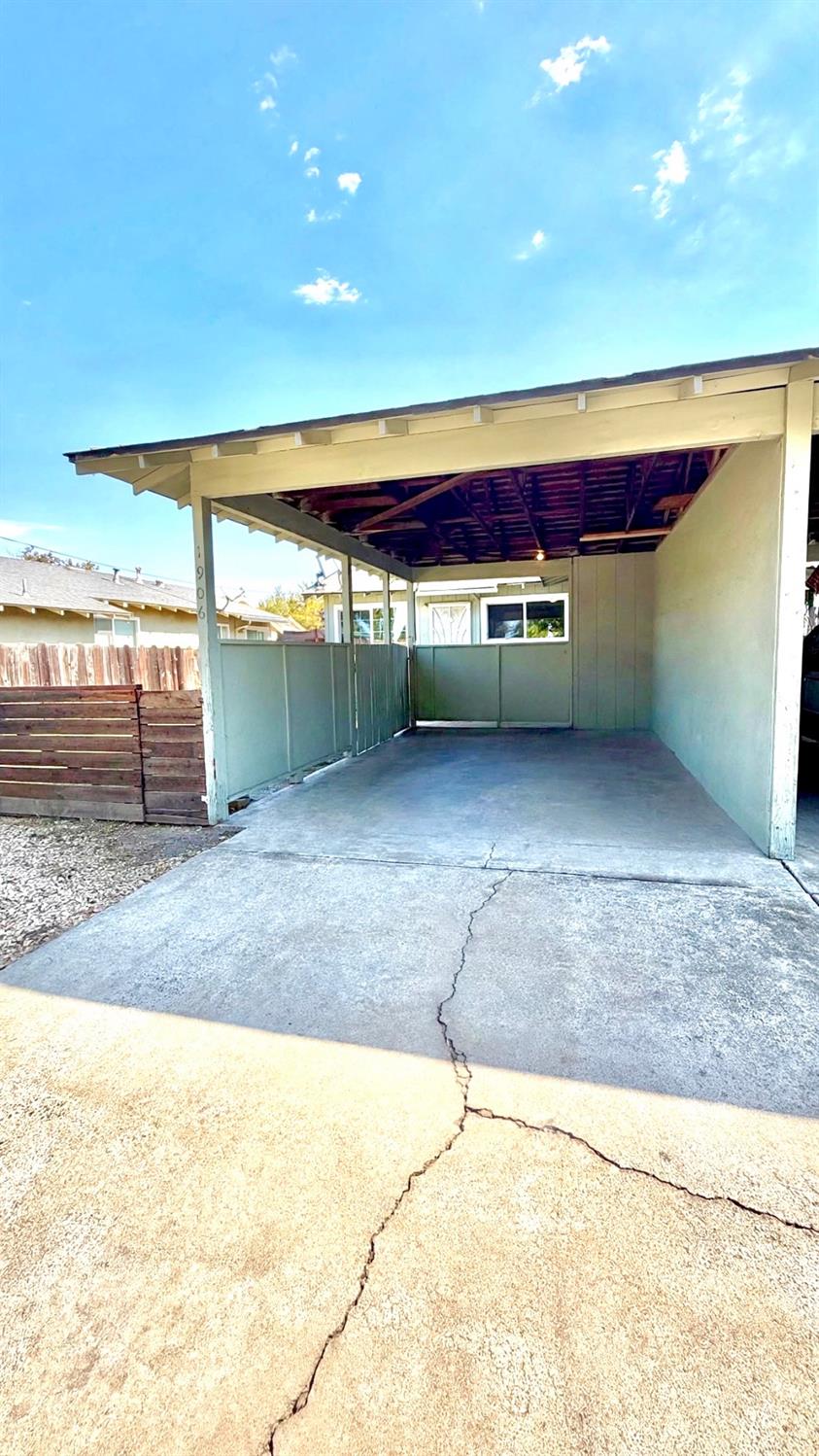 1904 1906 Rose Ave, Modesto, CA 95355