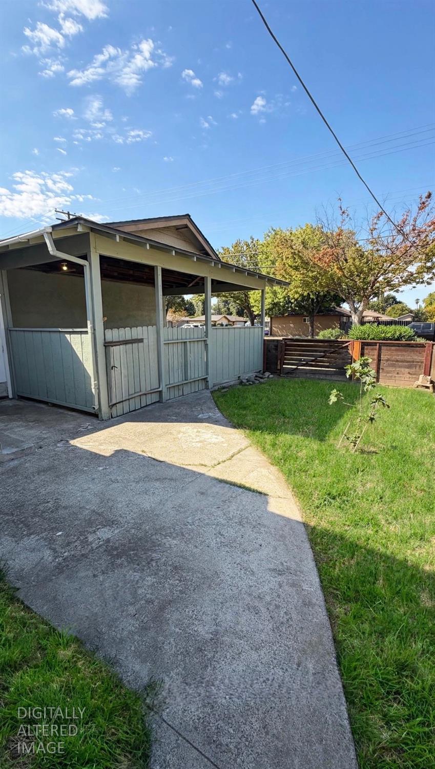 1904 1906 Rose Ave, Modesto, CA 95355