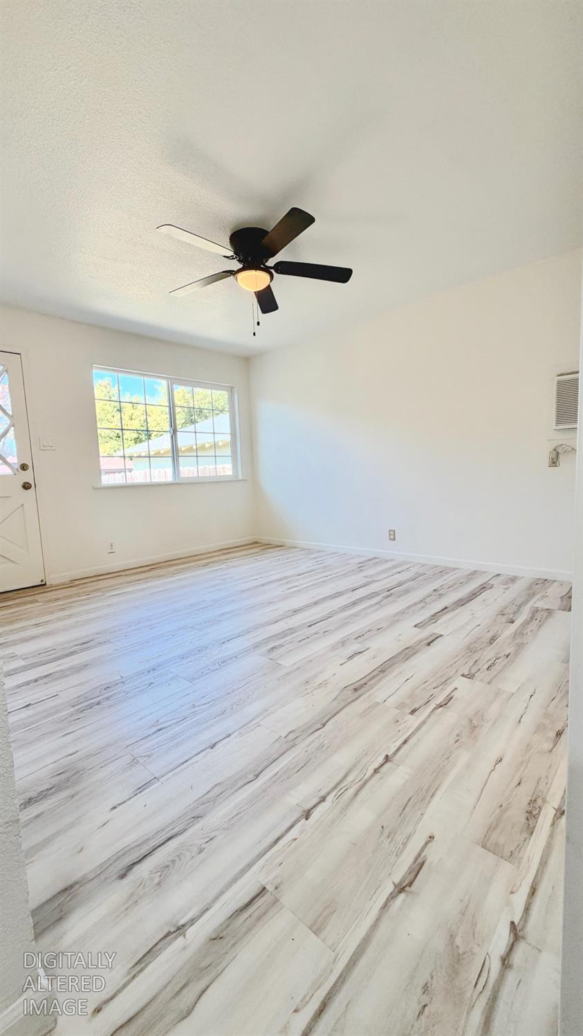 1904 1906 Rose Ave, Modesto, CA 95355