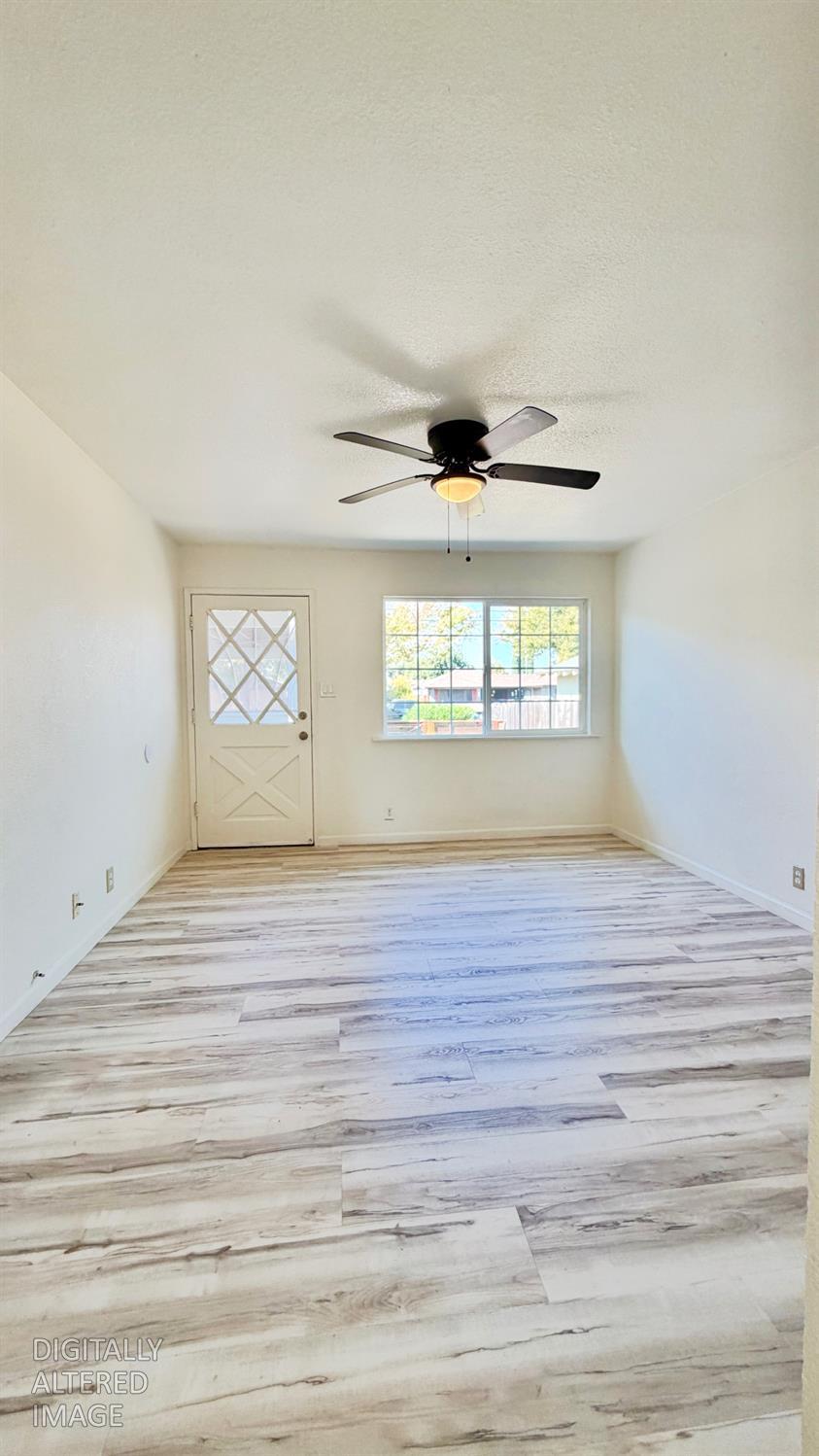 1904 1906 Rose Ave, Modesto, CA 95355