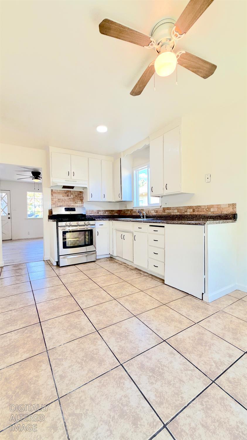 1904 1906 Rose Ave, Modesto, CA 95355