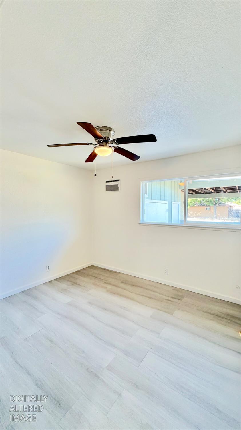 1904 1906 Rose Ave, Modesto, CA 95355