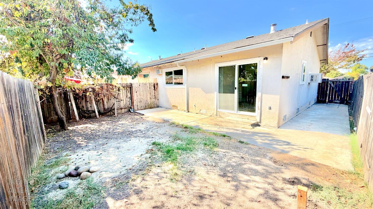 1904 1906 Rose Ave, Modesto, CA 95355