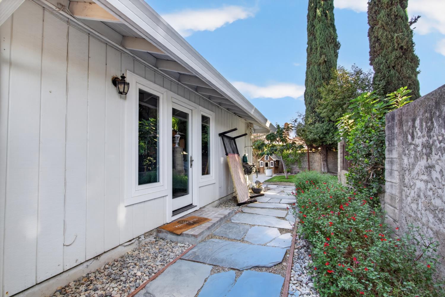 1238 Paseo Redondo, Merced, CA 95348