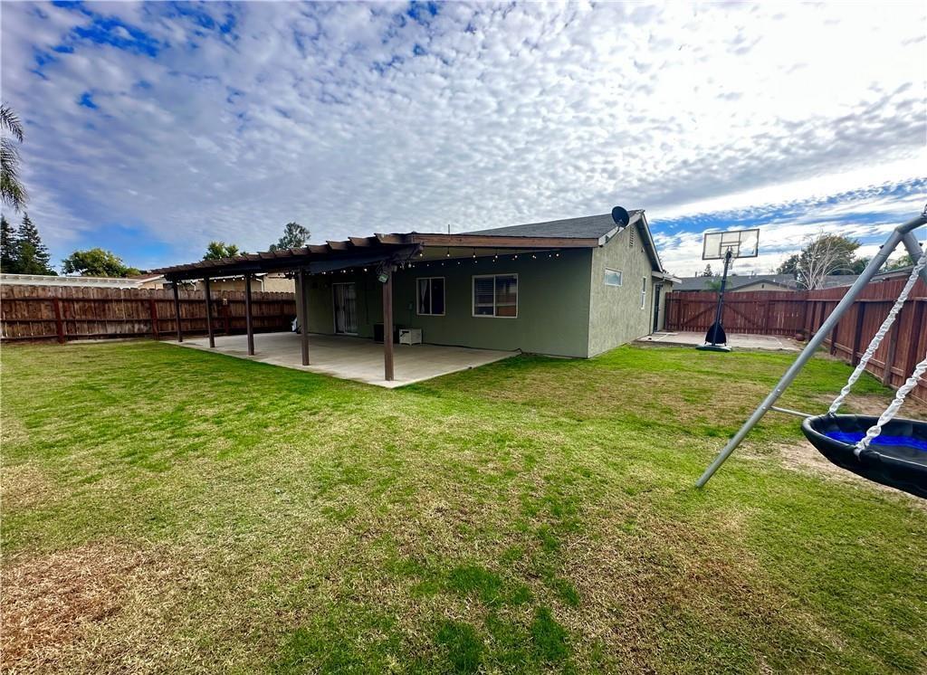 713 Hogan Ct, Atwater, CA 95301