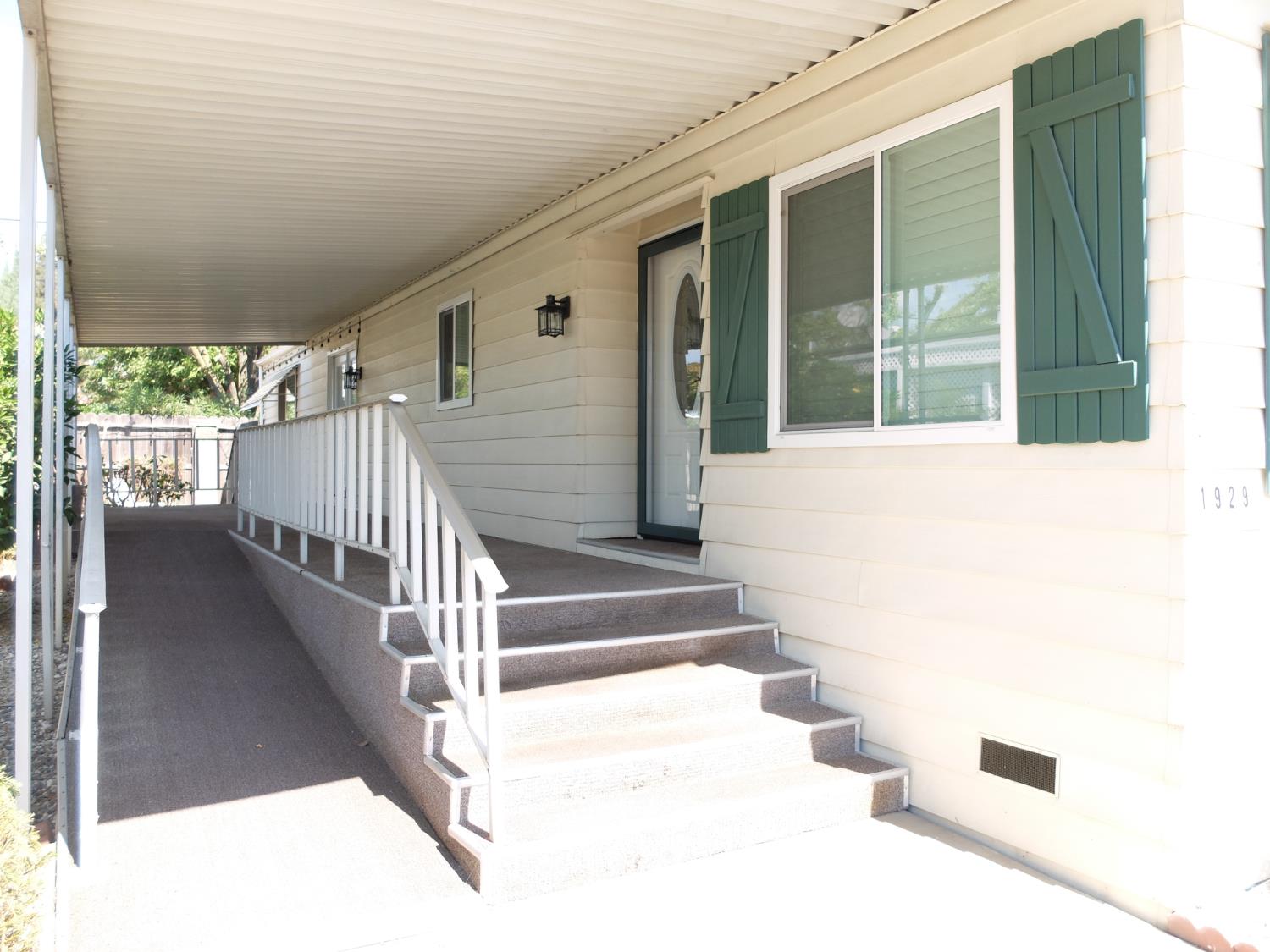 1929 Diamond Head Drive, Modesto, CA 95355