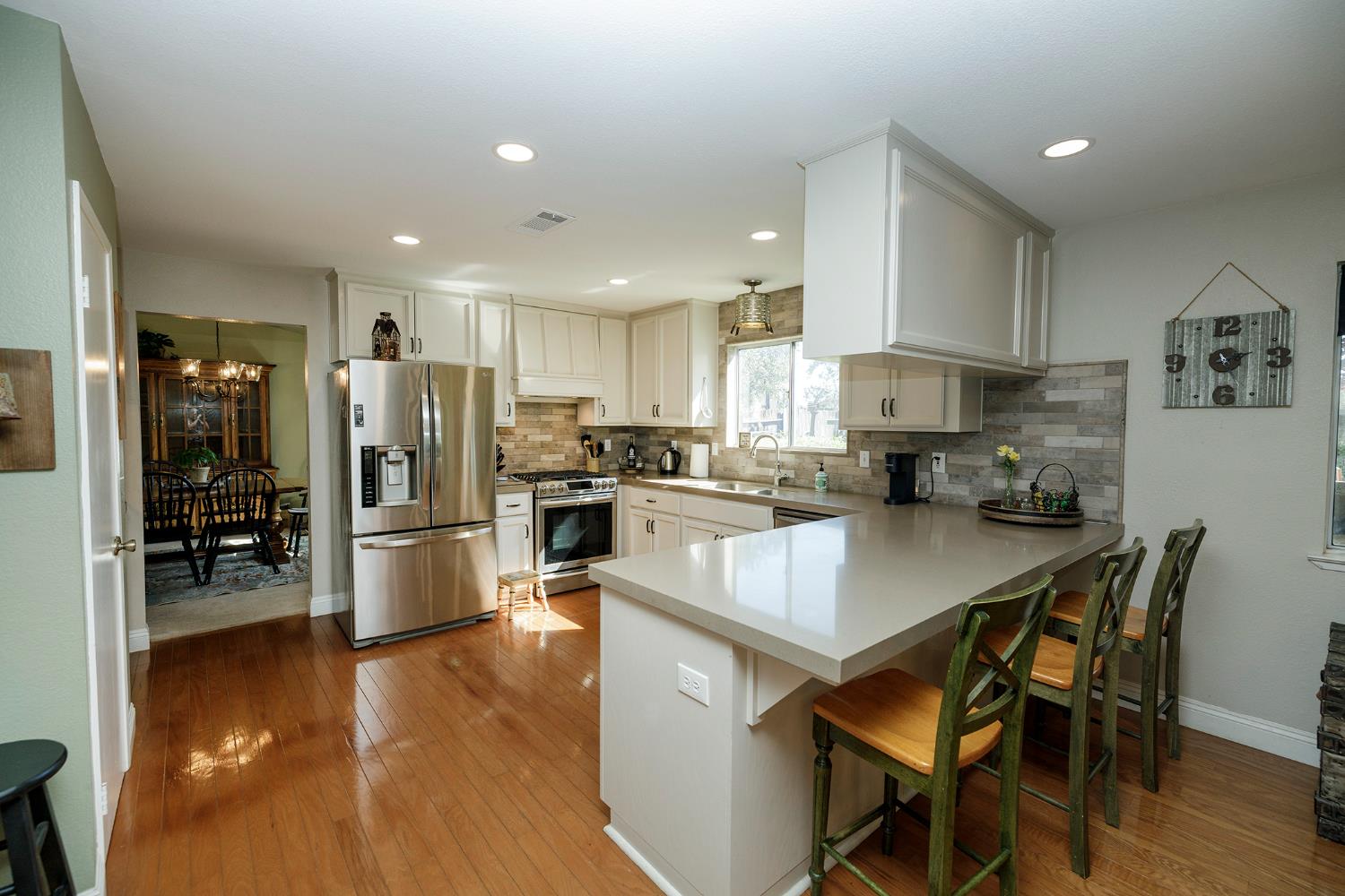 2749 Whitewood Ct, Oakdale, CA 95361