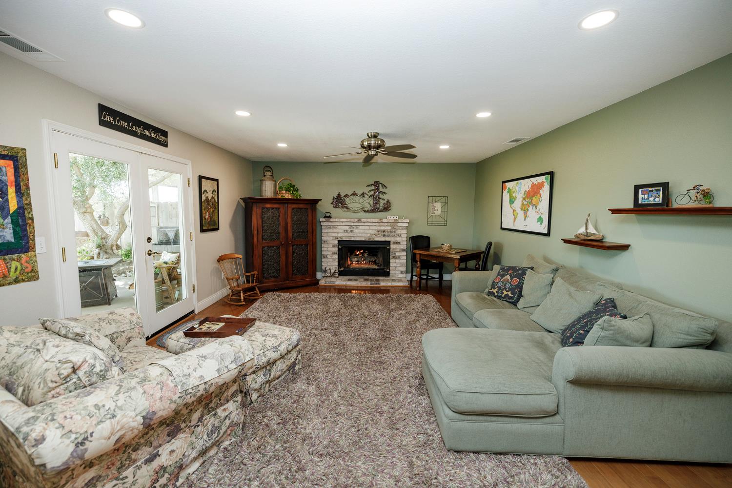 2749 Whitewood Ct, Oakdale, CA 95361