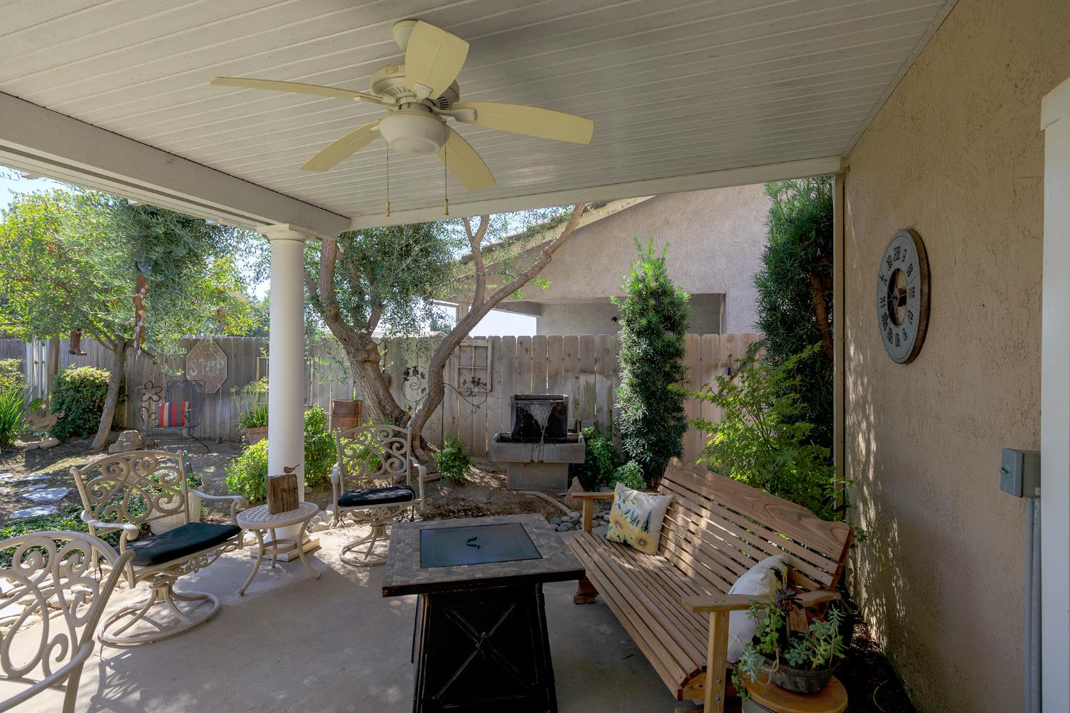 2749 Whitewood Ct, Oakdale, CA 95361