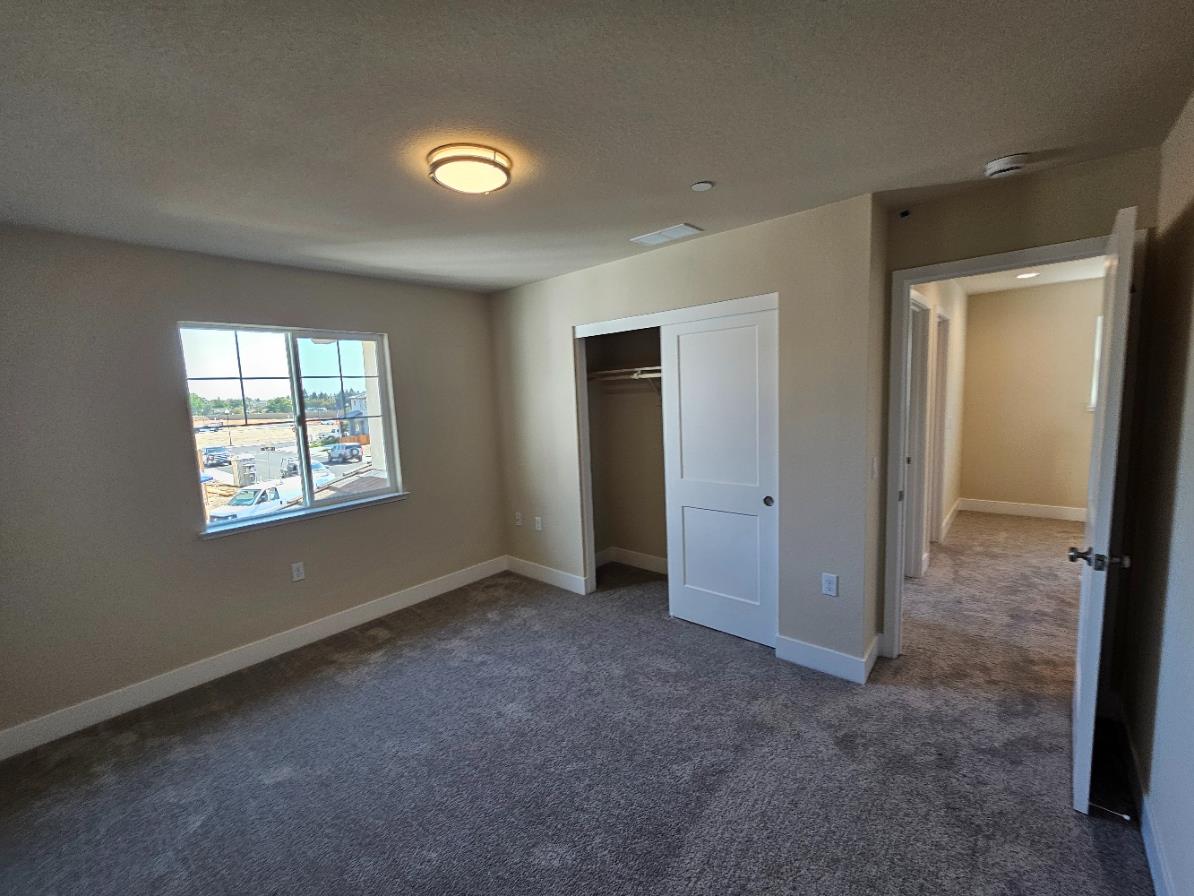 158 Twister Ln, Oakdale, CA 95361