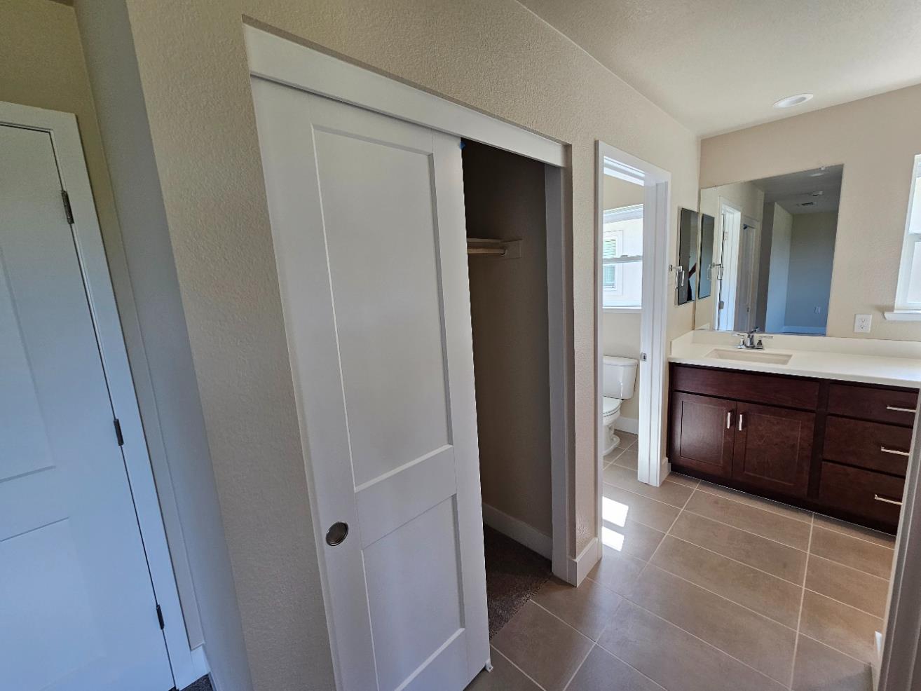 158 Twister Ln, Oakdale, CA 95361