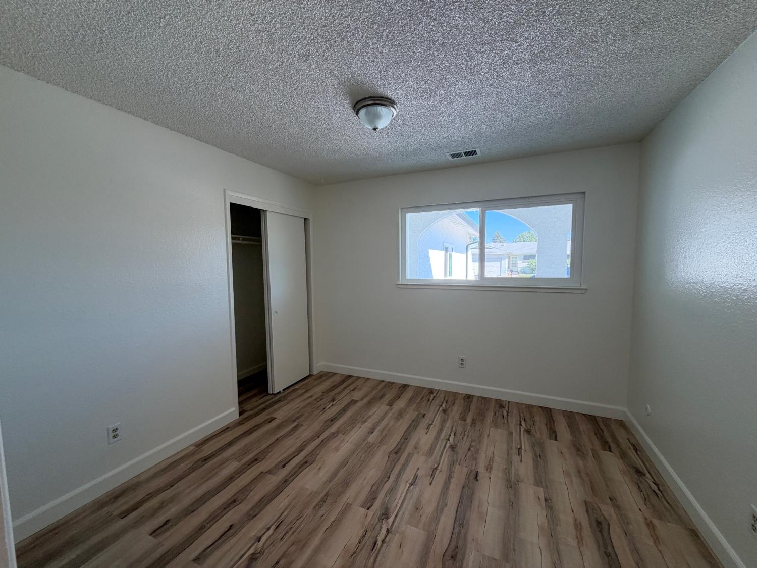 2413 Murray St, Turlock, CA 95382