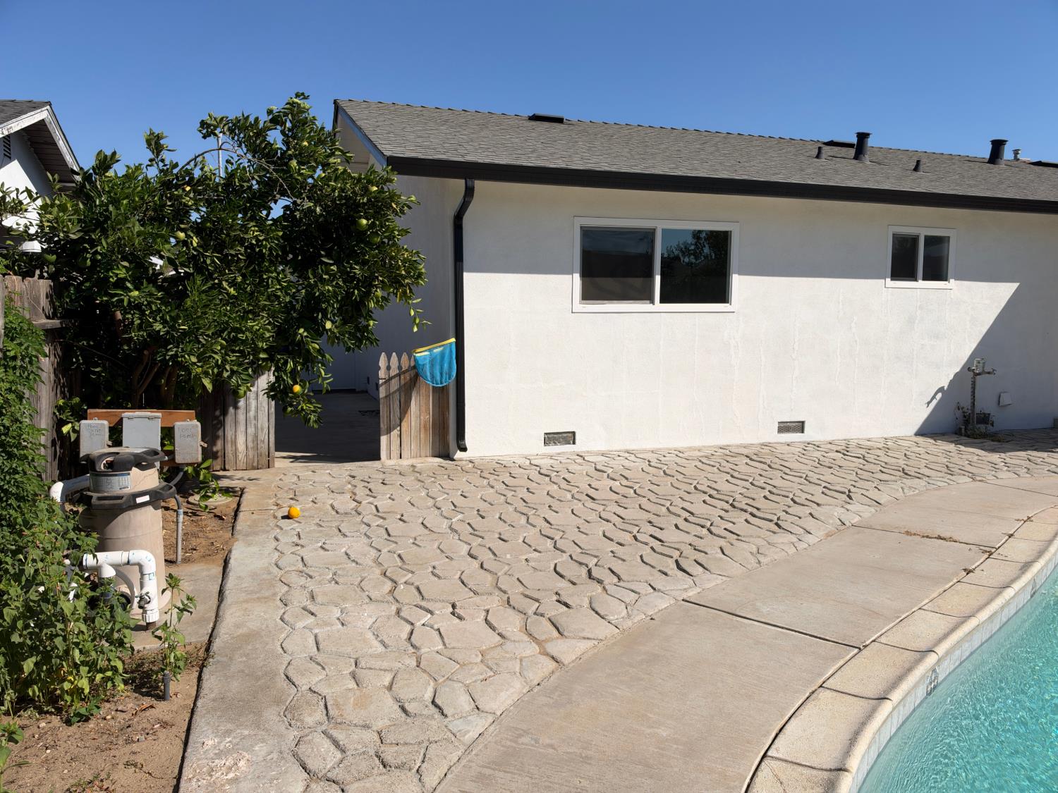 2413 Murray St, Turlock, CA 95382