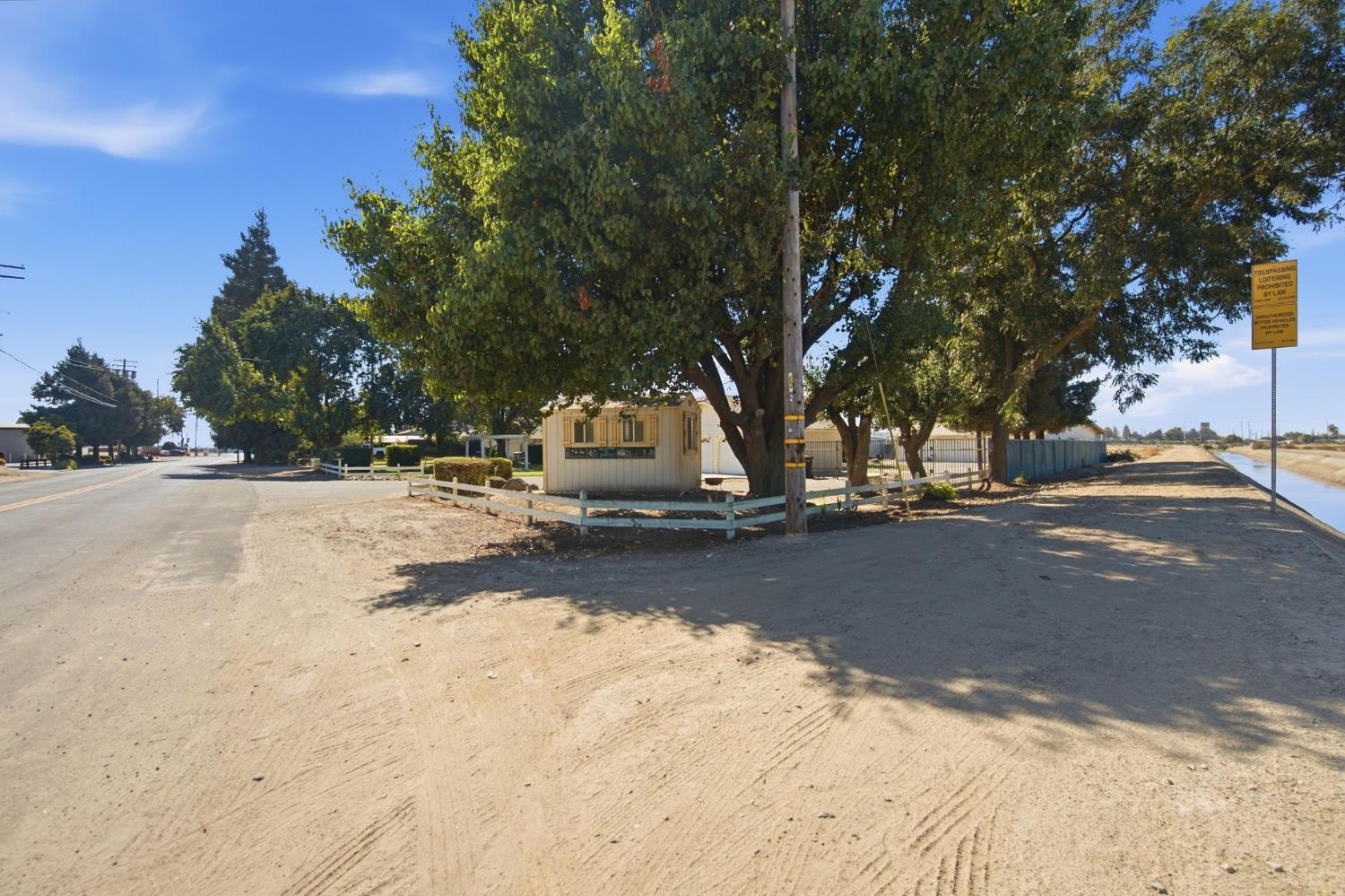 107 Frazine Rd, Modesto, CA 95357