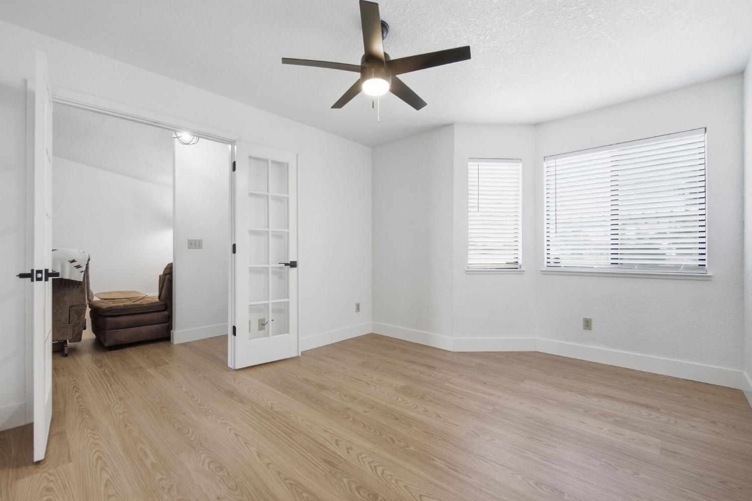 107 Frazine Rd, Modesto, CA 95357