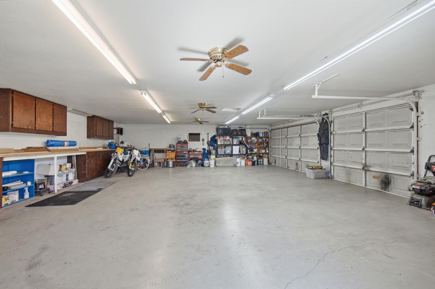 107 Frazine Rd, Modesto, CA 95357