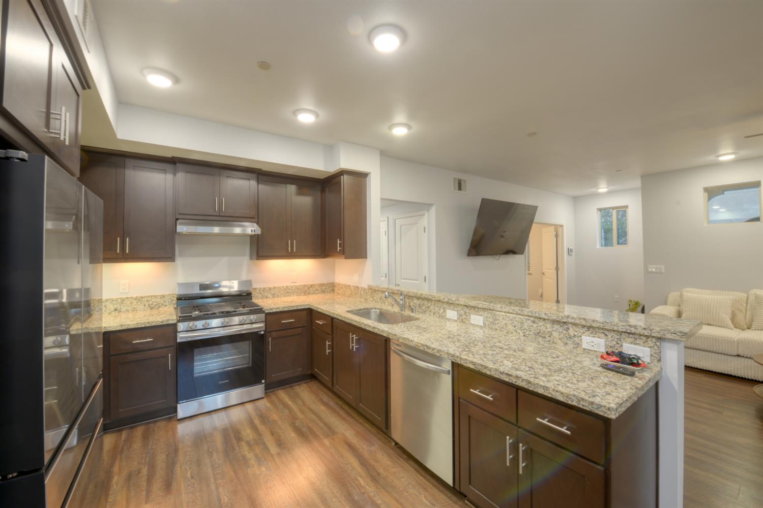 140 Ivy Ave #36, Patterson, CA 95363