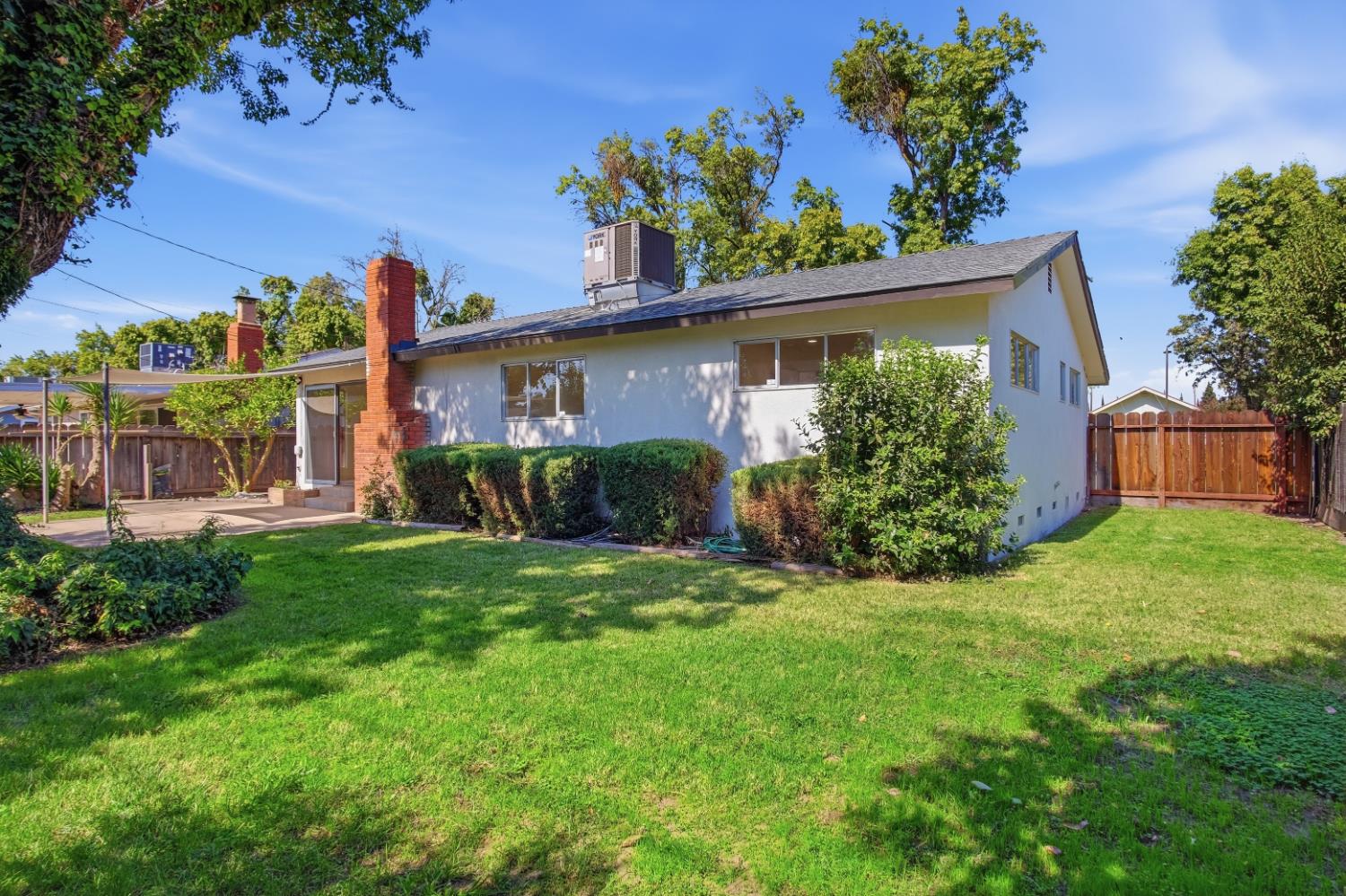 316 Tokay Ave, Modesto, CA 95350