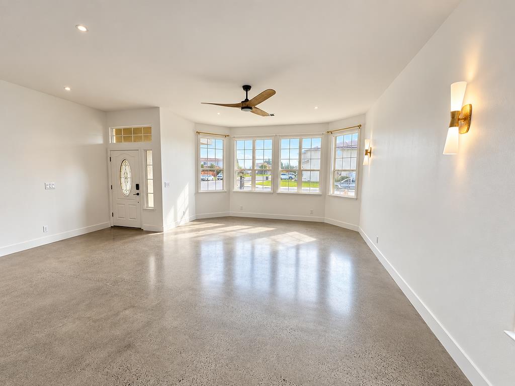 619 Pecan Dr, Ripon, CA 95366
