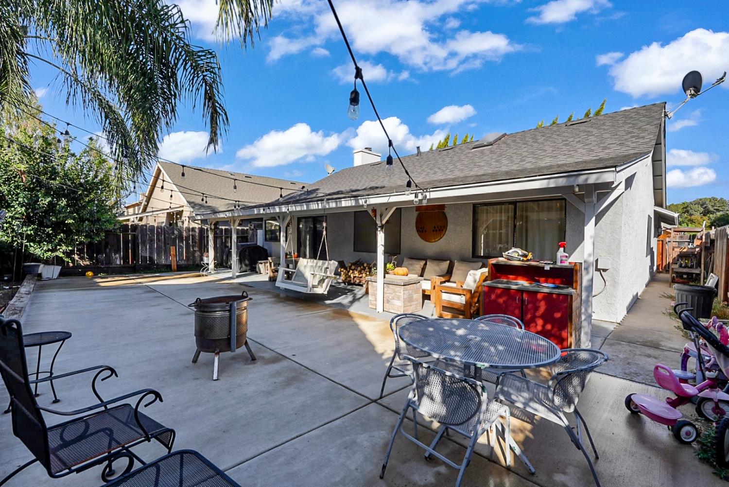 2117 Norik Dr, Modesto, CA 95355