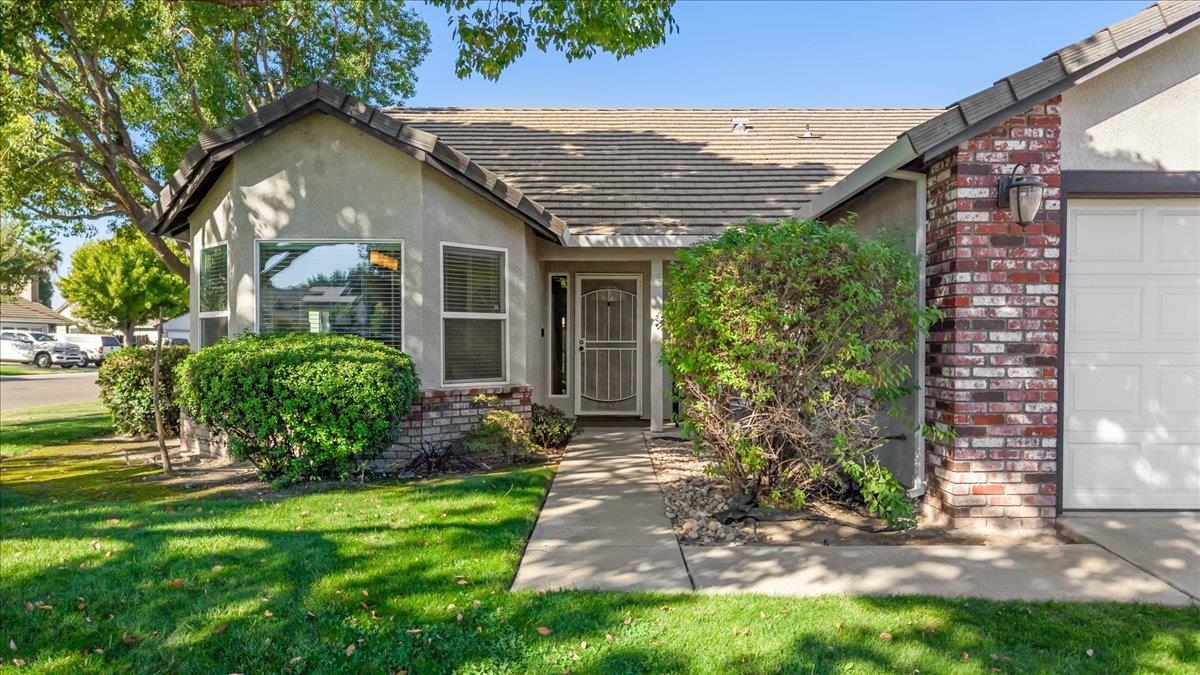 505 County Court, Ripon, CA 95366