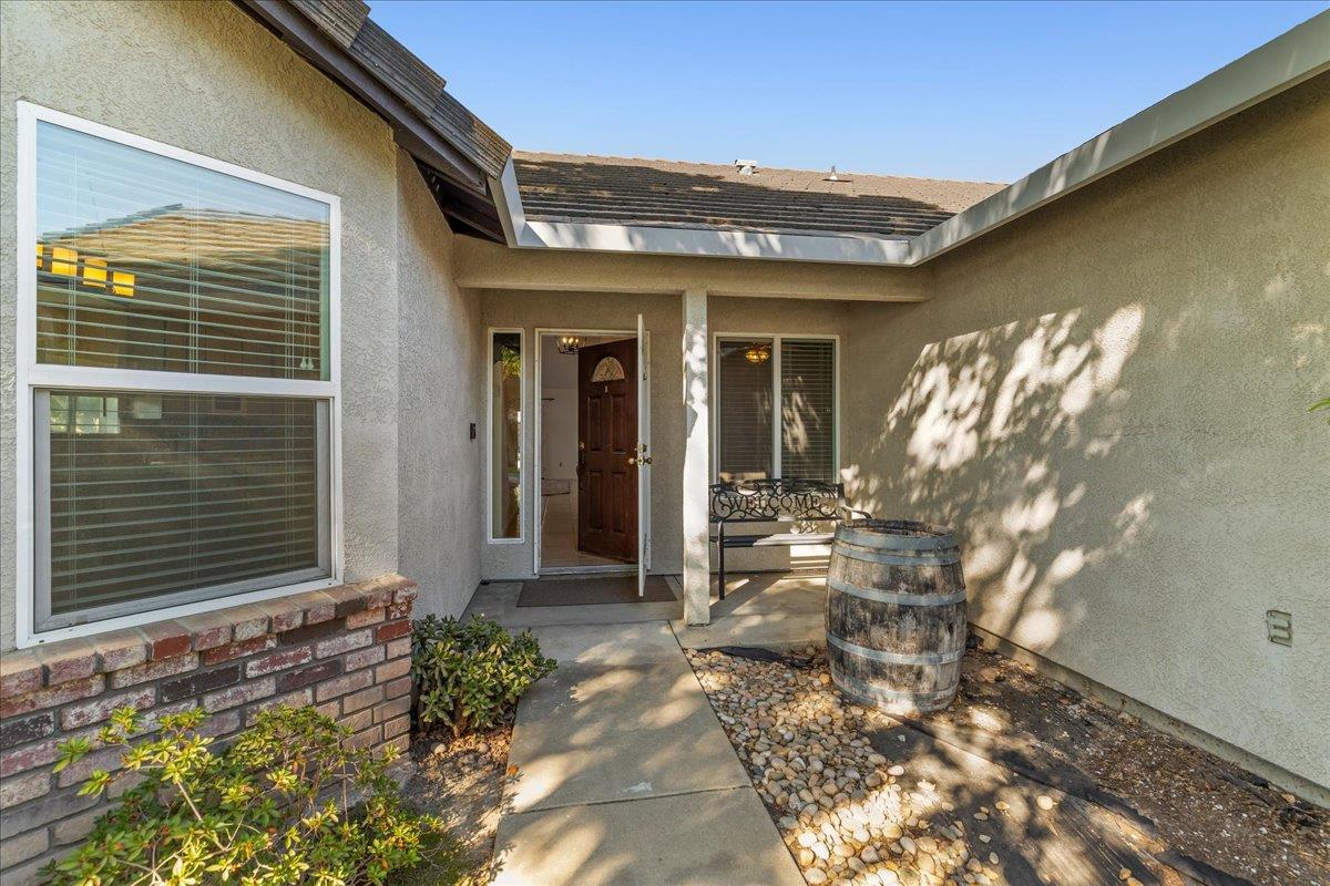 505 County Court, Ripon, CA 95366