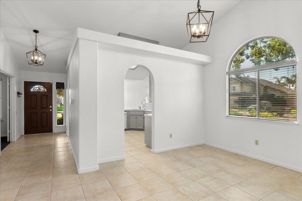 505 County Court, Ripon, CA 95366