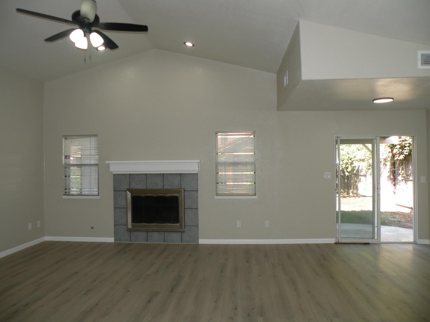 1005 Vindel Ln, Modesto, CA 95350