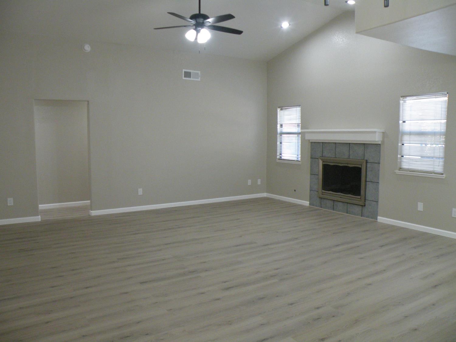 1005 Vindel Ln, Modesto, CA 95350