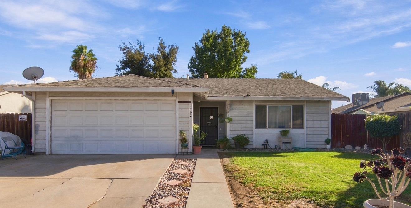 1462 Stanley Dr, Ripon, CA 95366