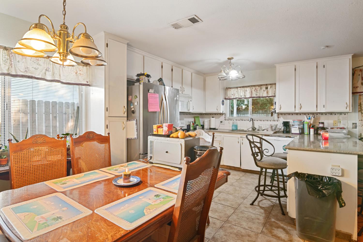 1462 Stanley Dr, Ripon, CA 95366