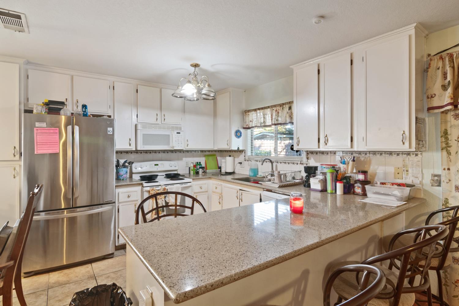 1462 Stanley Dr, Ripon, CA 95366