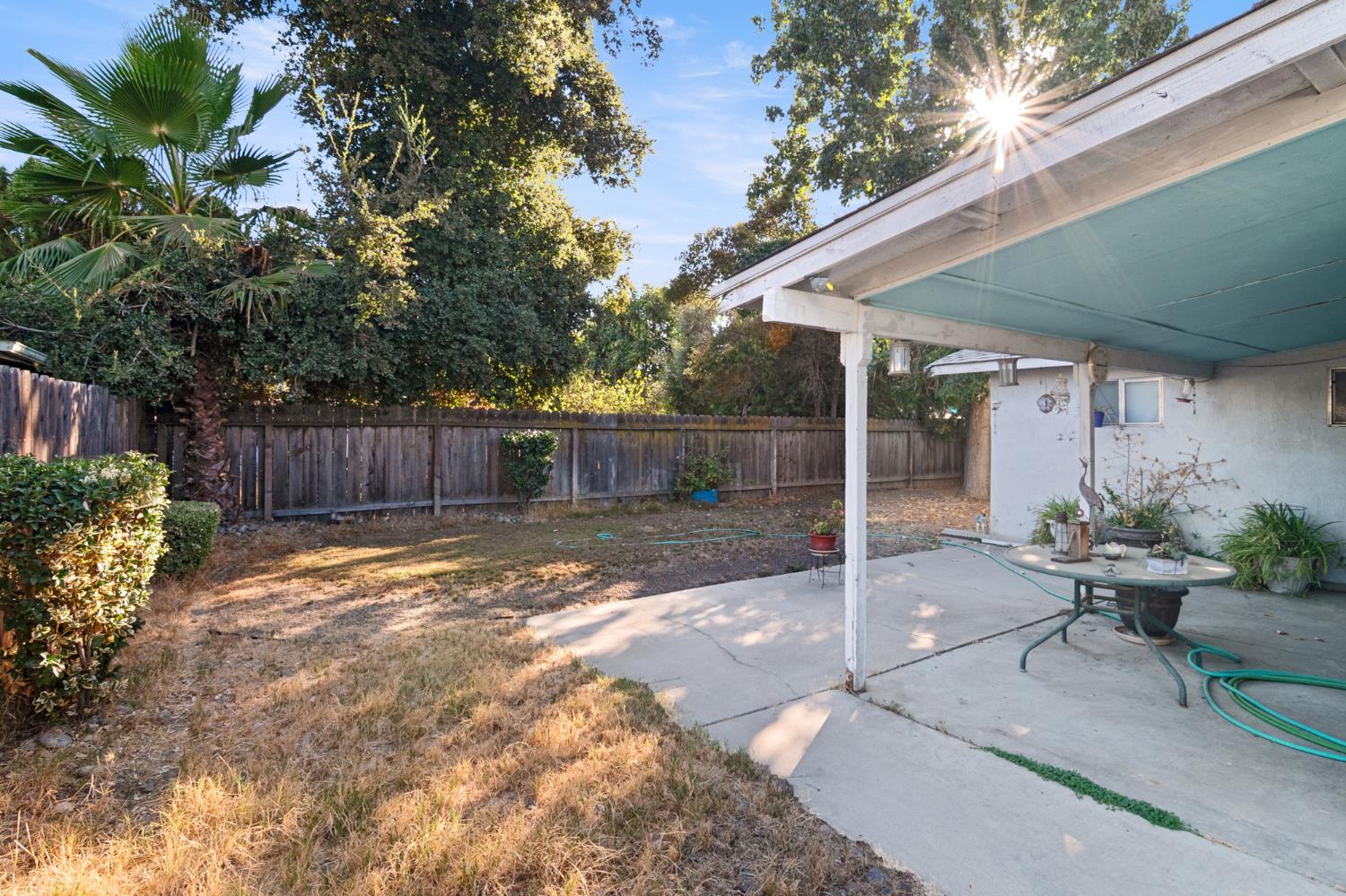 1462 Stanley Dr, Ripon, CA 95366
