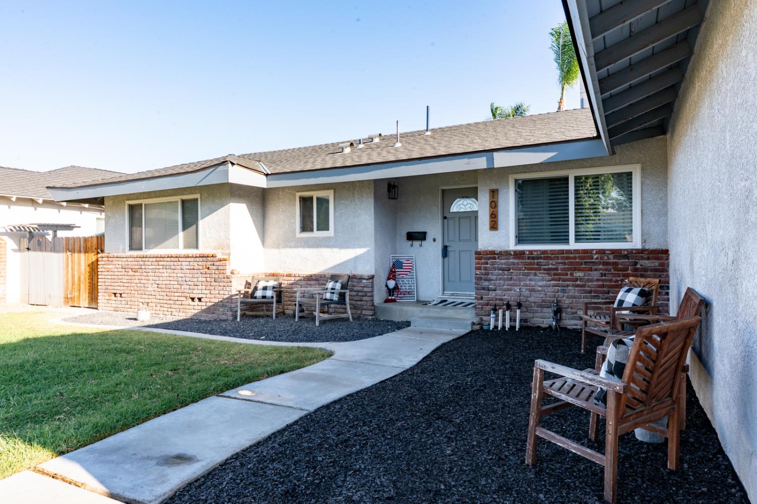 1062 Madison Ave, Los Banos, CA 93635