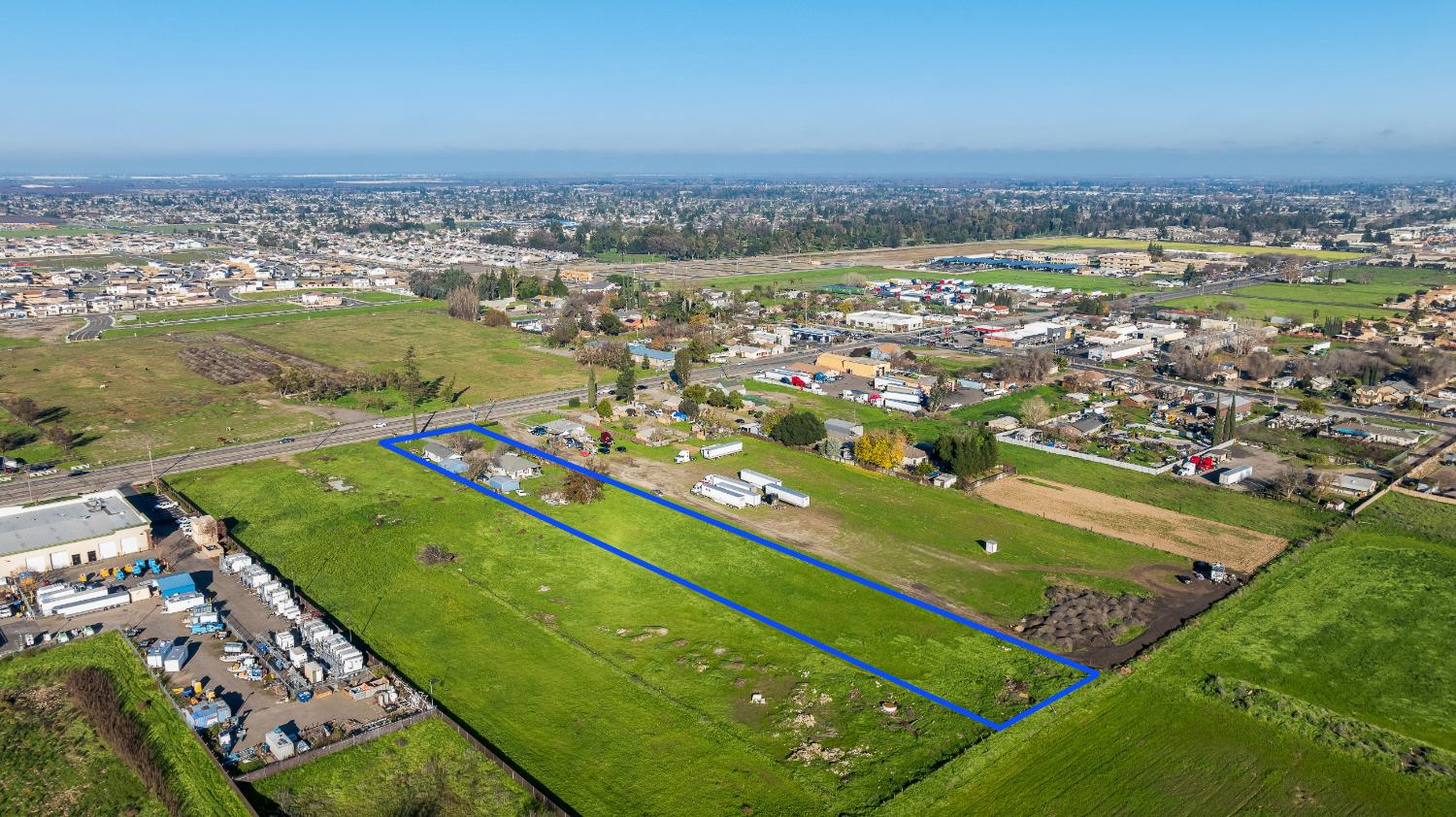 2256 W Yosemite Ave, Manteca, CA 95337