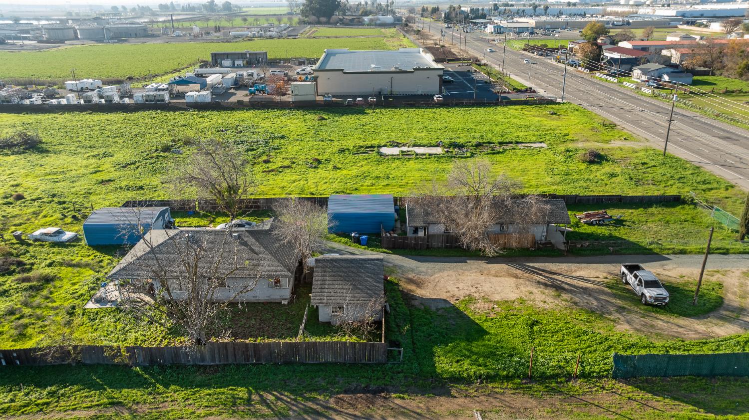 2256 W Yosemite Ave, Manteca, CA 95337