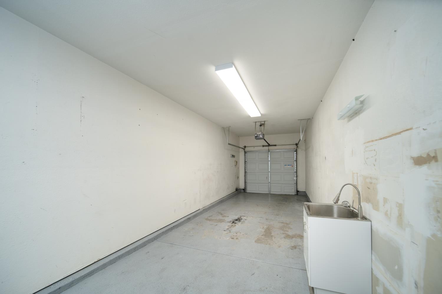 1766 Norwood Heights Ln, Ceres, CA 95307