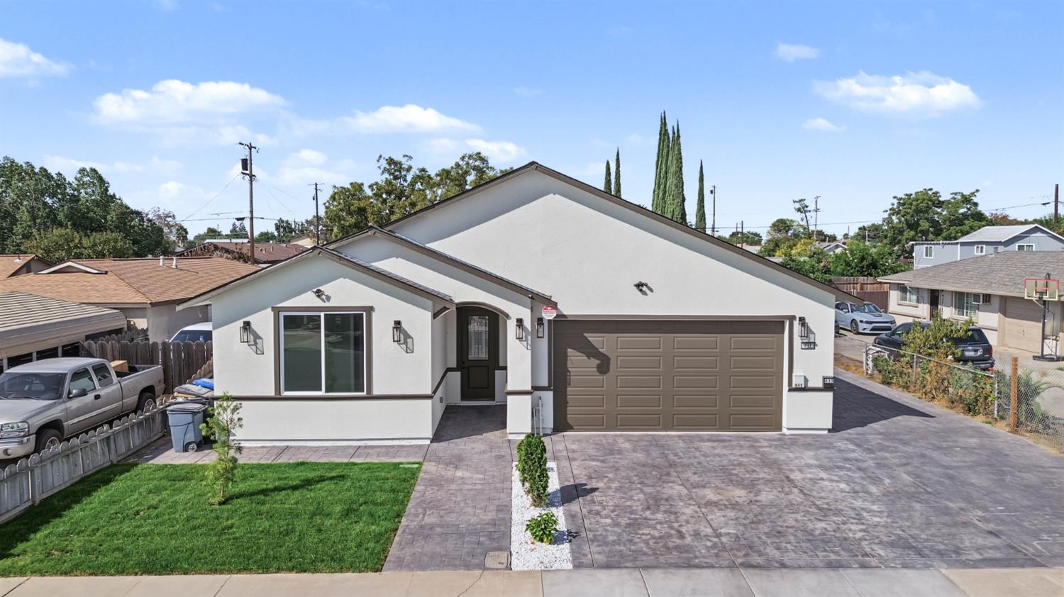 431 Sycamore Ave, Manteca, CA 95336