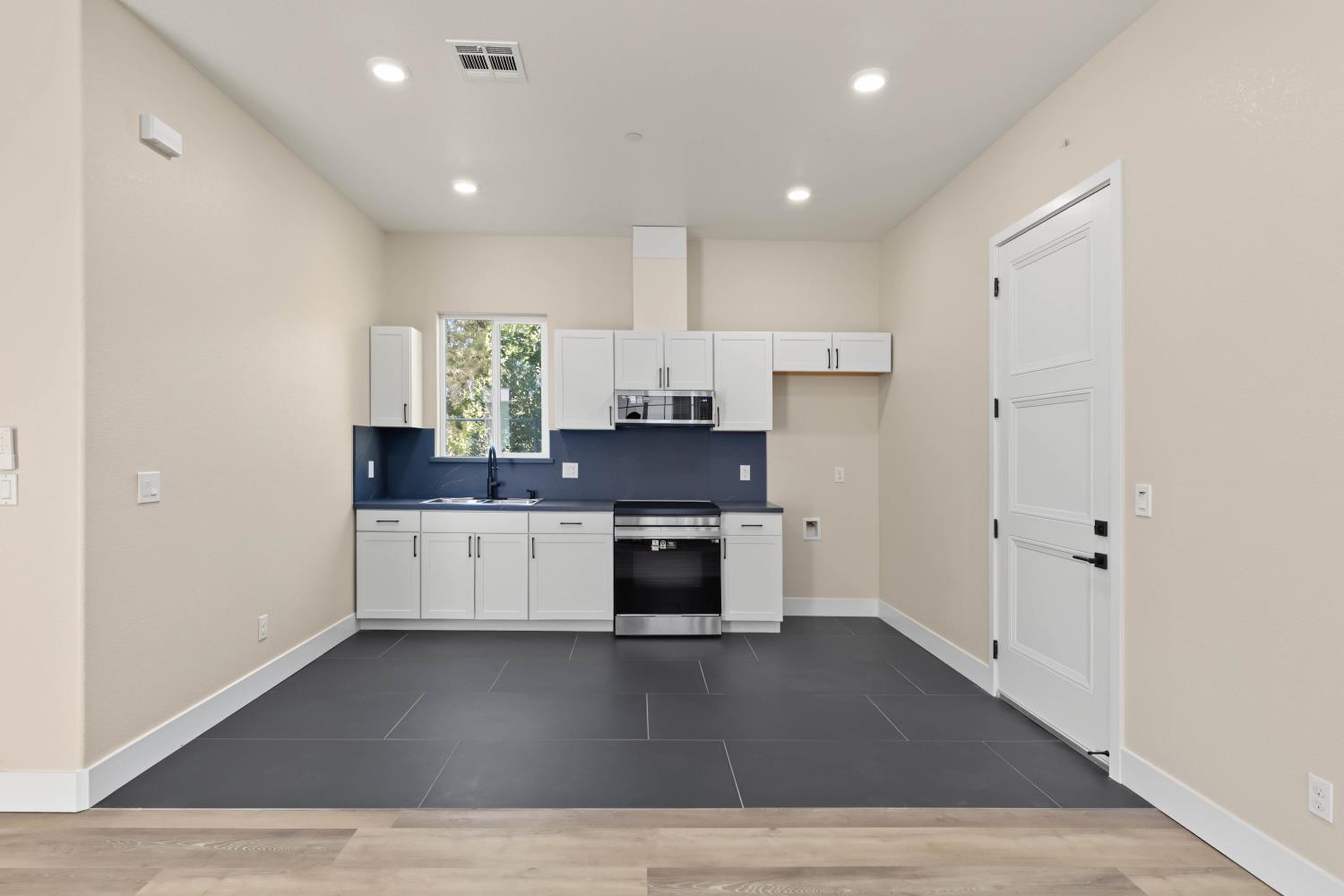 431 Sycamore Ave, Manteca, CA 95336